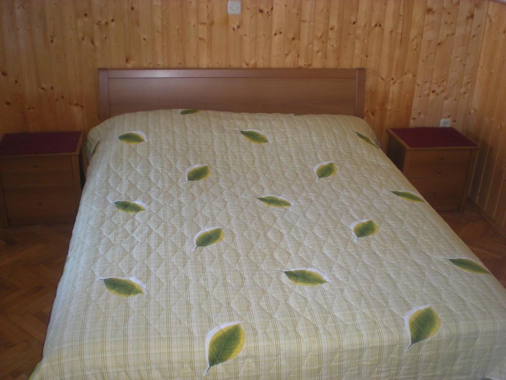 Apartments Sunny House Lumbarda Rum bild